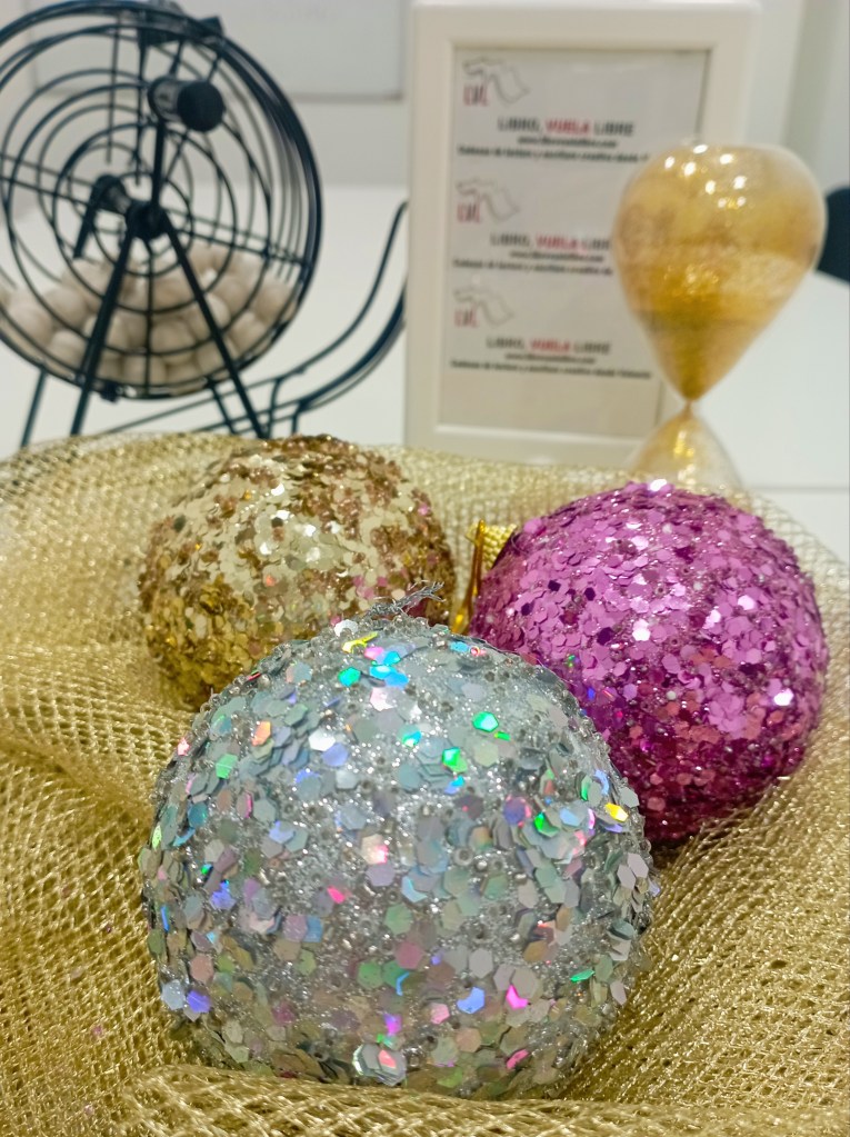 Ejercicios de escritura en curso de los talleres literarios en Valencia de LIBRO VUELA LIBRE.  Undécimos torneos literarios 