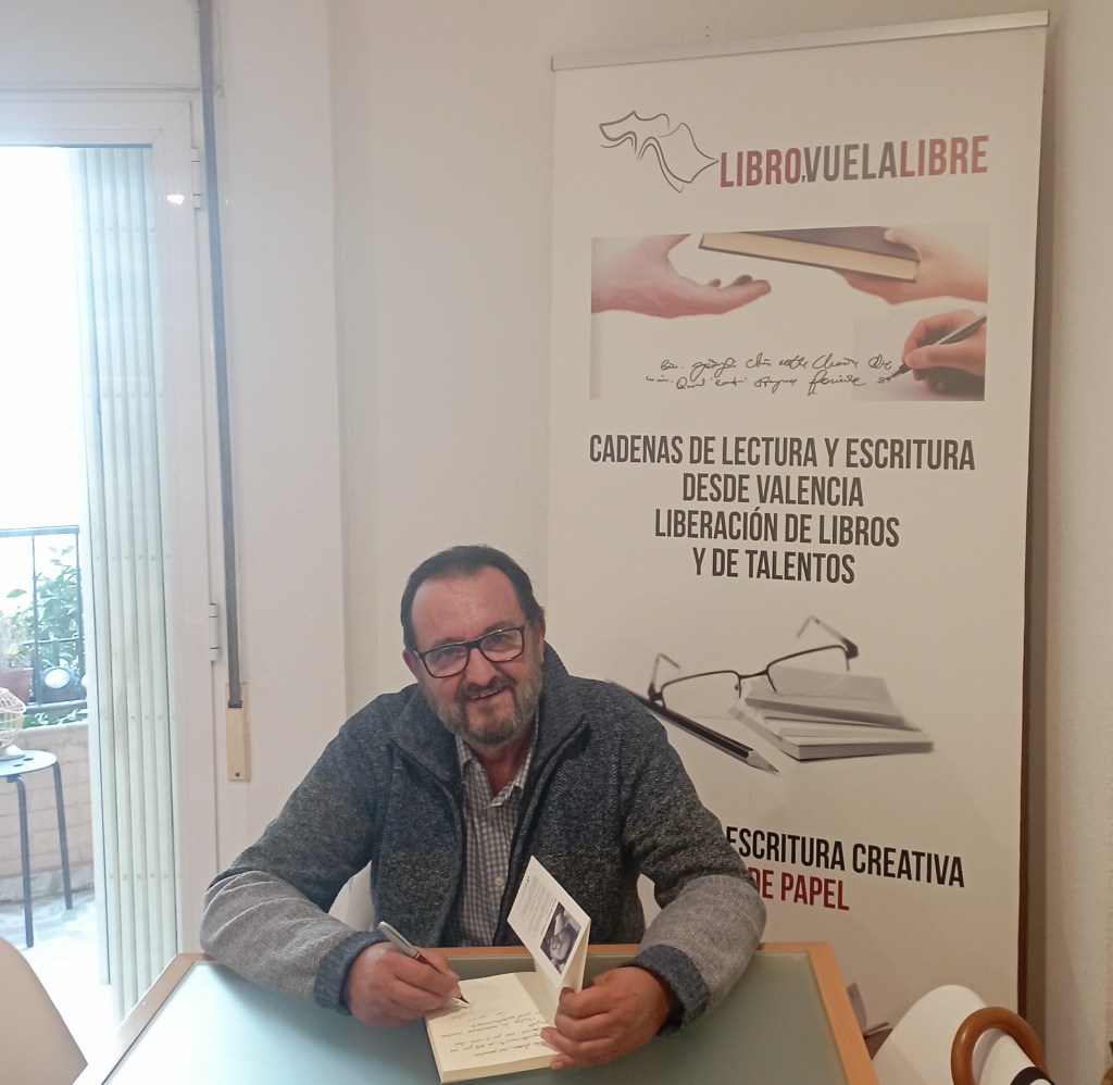 José Pastor Gassó entrevistado por las comunidades de escritura en Valencia adscritas a Libro Vuela Libre sobre su novela titulada Los daños del silencio